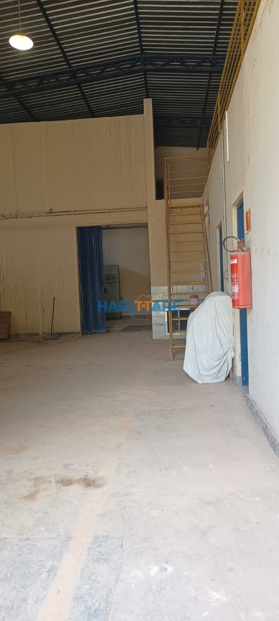 galpao-aluguel-galpao-no-distrito-industrial-de-iguatama-mg-957586